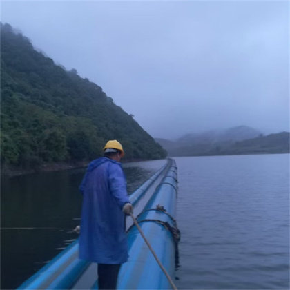 創(chuàng)新沉管法，突破水下工程施工難題